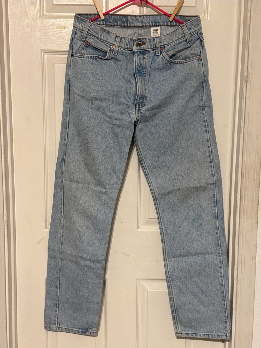 Vintage Levi's Men's 505 straight leg Jeans 34/32
